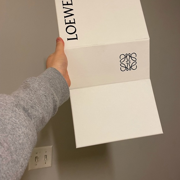 Loewe box - Picture 3 of 3